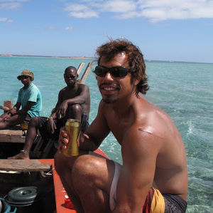 Meet your Posher, Kahi